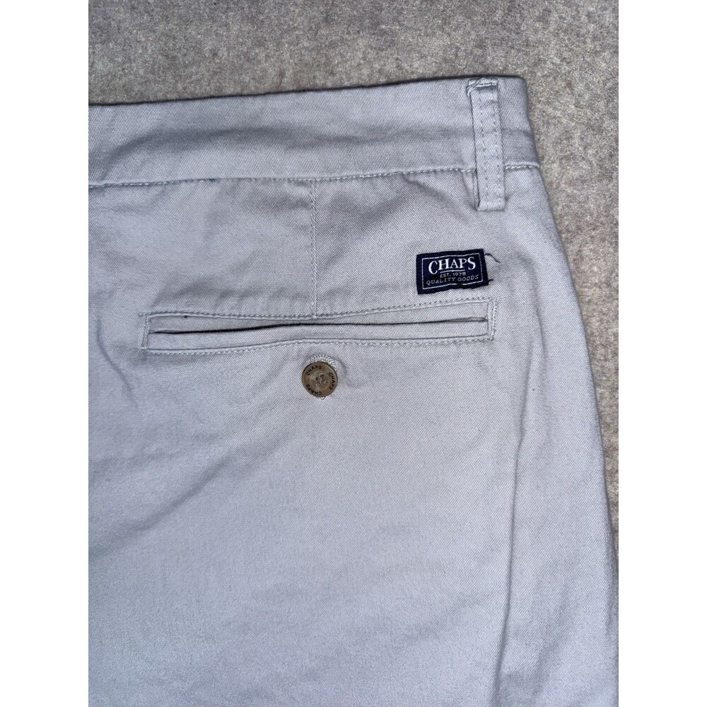 Chaps Coast land Wash Men’s Size 36 Light Khaki Chino Shorts Stain In Pic